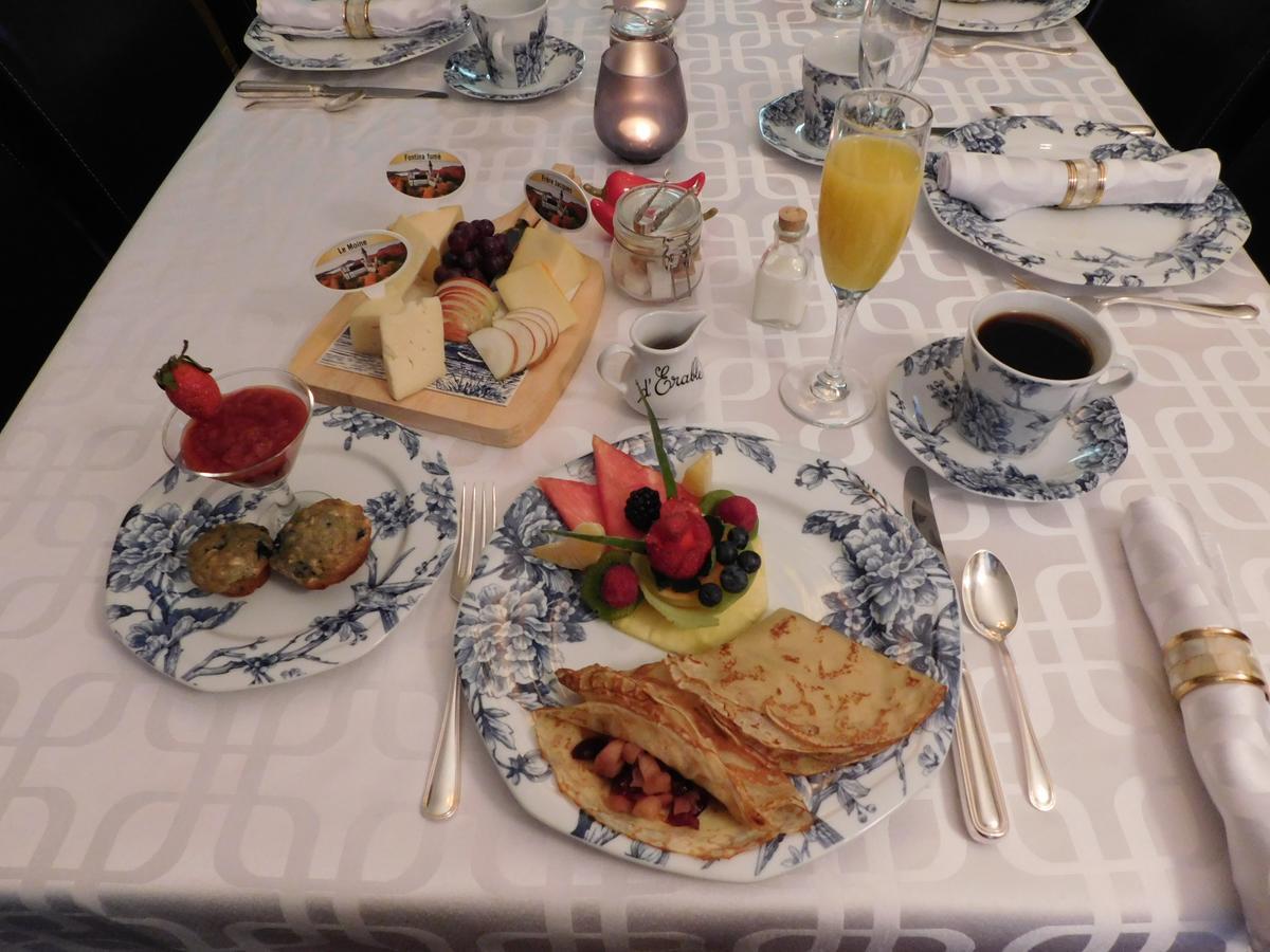 Au Coeur De Magog Bed & Breakfast Екстериор снимка
