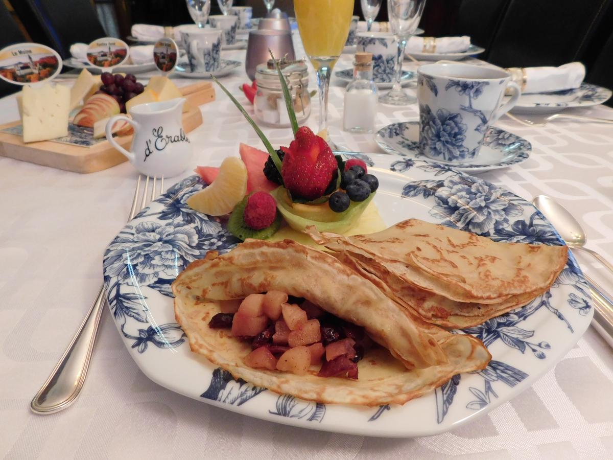 Au Coeur De Magog Bed & Breakfast Екстериор снимка