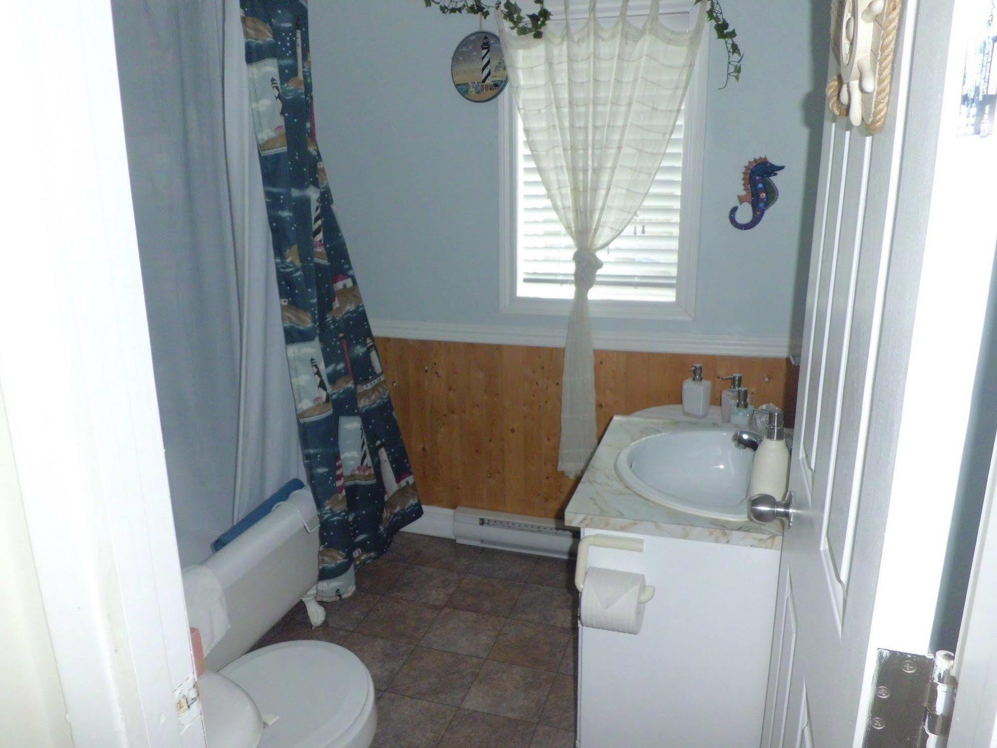 Au Coeur De Magog Bed & Breakfast Екстериор снимка