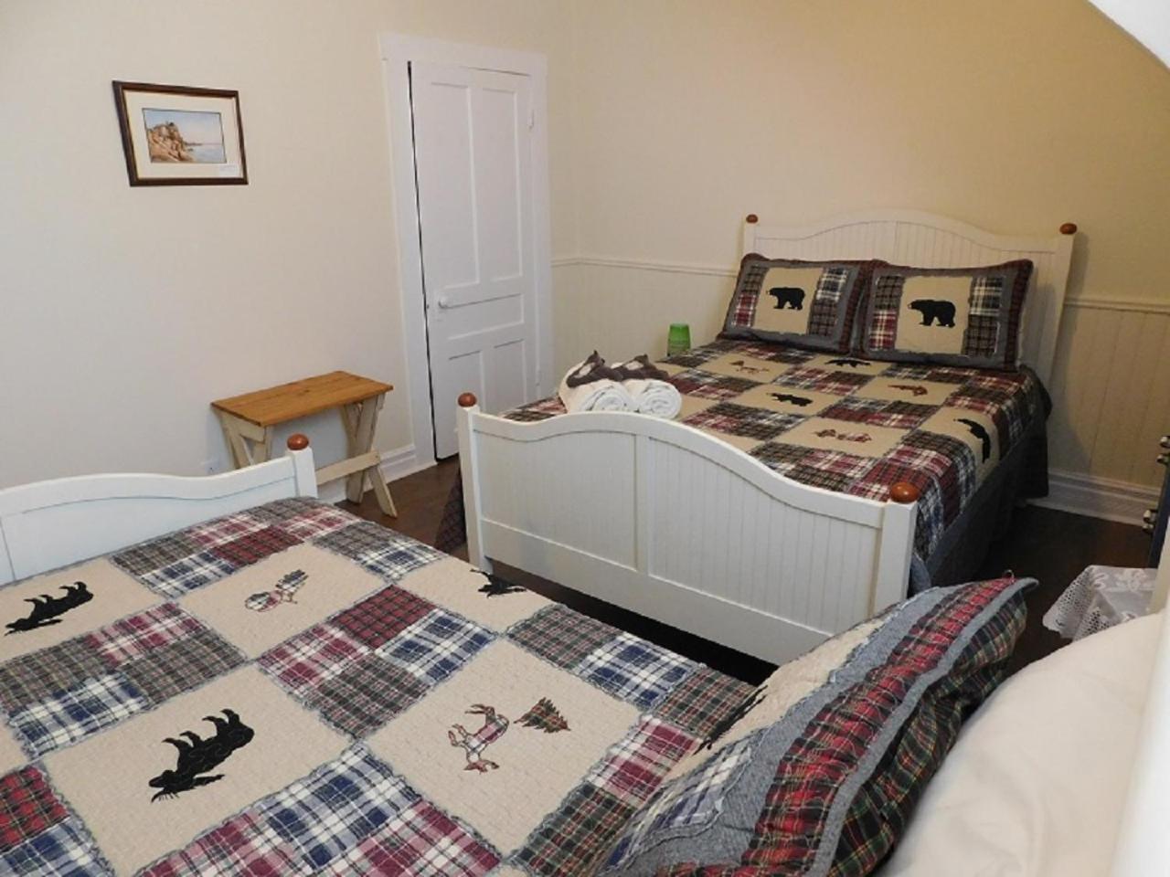 Au Coeur De Magog Bed & Breakfast Екстериор снимка
